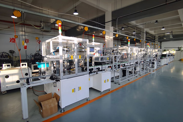 Comment une ligne de production de rotors à balais CC permet-elle d'obtenir une fabrication de précision en grand volume ?